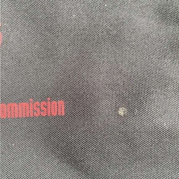 The Higher Learning Commission One Strap Shoulder Black Bag New - Picture 9 of 12